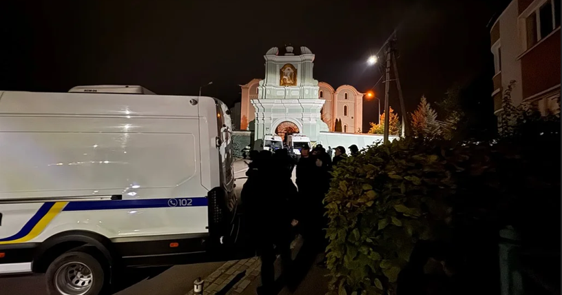 Духовна незалежність триває: Успенський собор знову під опікою держави