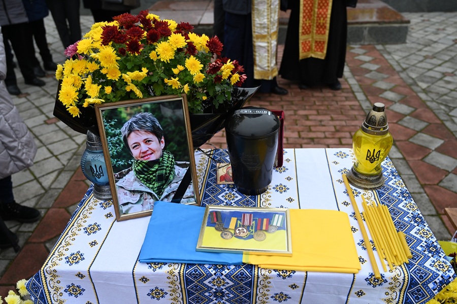 Лановеччина прощається з Іриною (Ярою) Березій — волонтеркою, воїном і жінкою незламного духу
