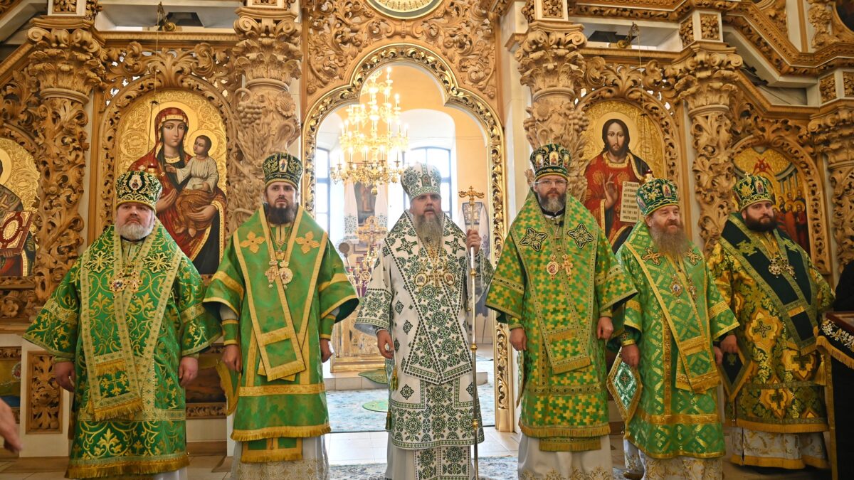 День Паїсія Величковського у Полтаві: Митрополит Епіфаній провів святкову Літургію