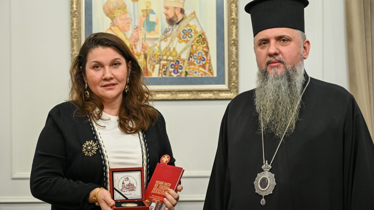 У Києві готують оновлення площі Українських Героїв: концепцію представили Предстоятелю ПЦУ