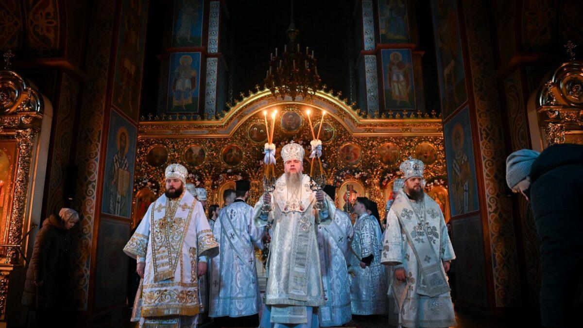 Світло Різдва над Золотоверхим Києвом