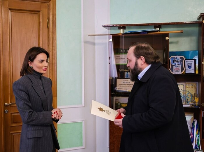 Служіння, що об’єднує: Хмельниччина подякувала архієпископу Павлу