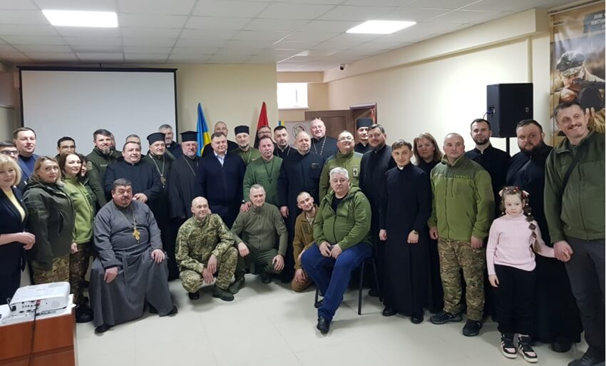 На Тернопільщині започаткували регулярний форум військових капеланів