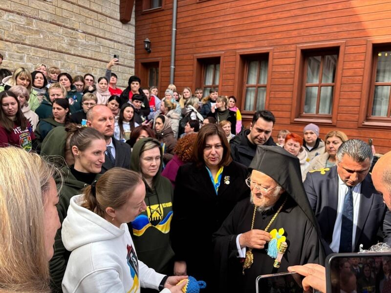 Молитва і правда: родини оборонців України відвідали Вселенського Патріарха