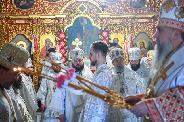 Молитва за Україну: святкування «Живоносного Джерела» в Києві