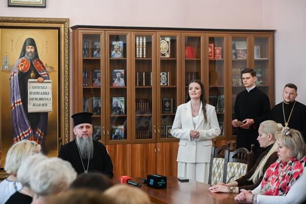 У Михайлівському монастирі підтримали родини полеглих і полонених захисників України