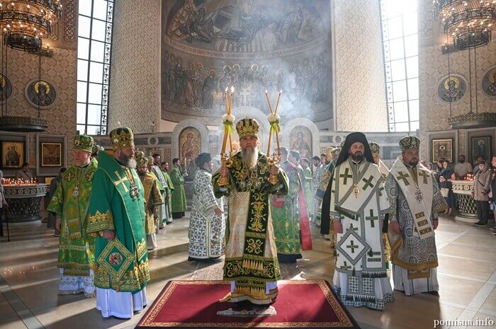 Божественна літургія на Теремках: Предстоятель ПЦУ закликав не втрачати надії