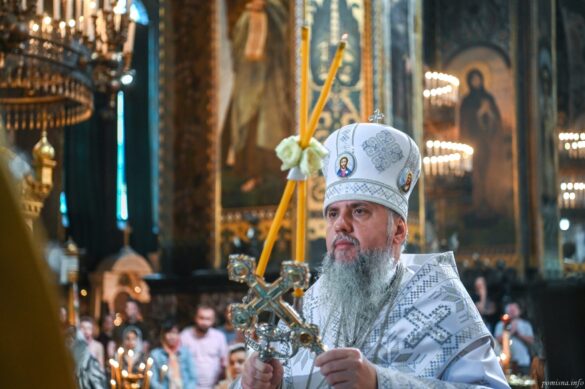 Молитва за воїнів у Володимирському патріаршому кафедральному соборі